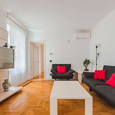 Piazza Unita Central Apartment Trieste Esterno foto