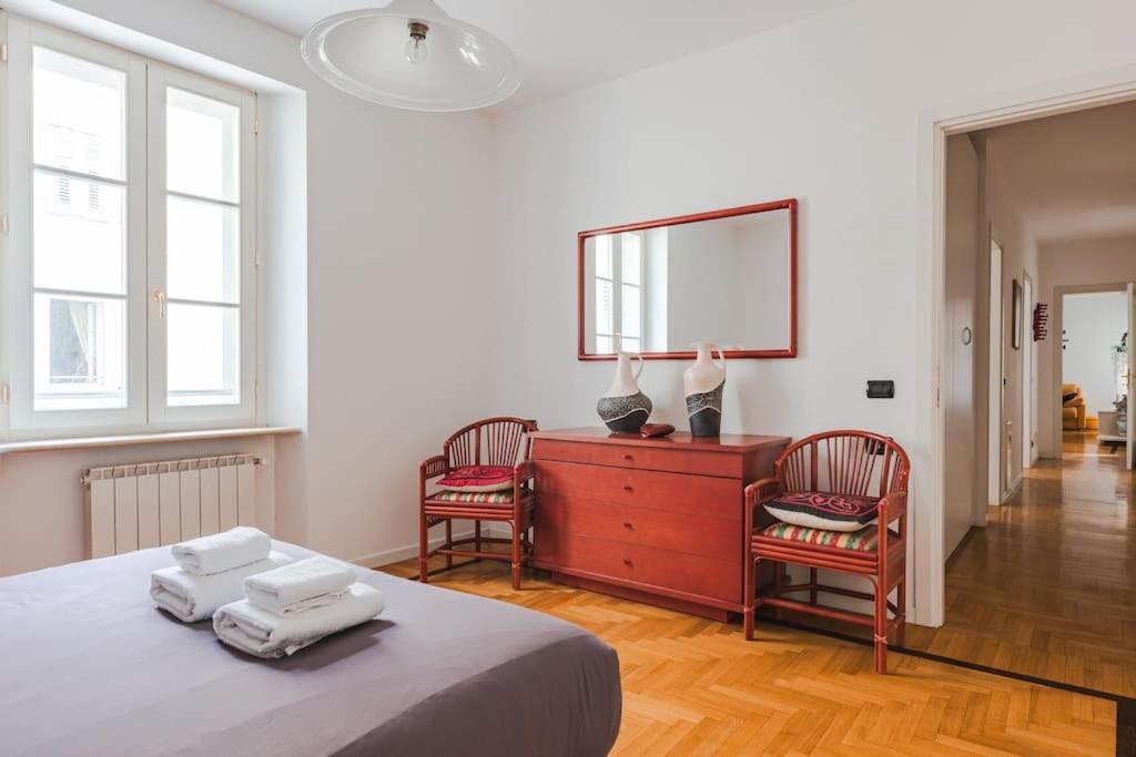 Piazza Unita Central Apartment Trieste Esterno foto